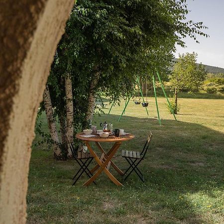 Apartament Val De Llous I 40 Sainte-Léocadie Zewnętrze zdjęcie