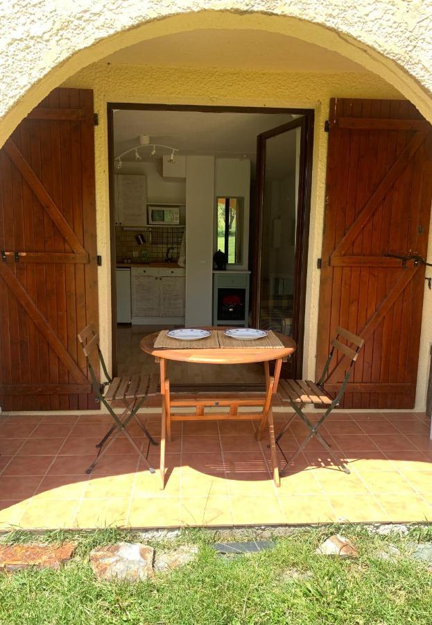 Apartament Val De Llous I 40 Sainte-Léocadie Zewnętrze zdjęcie